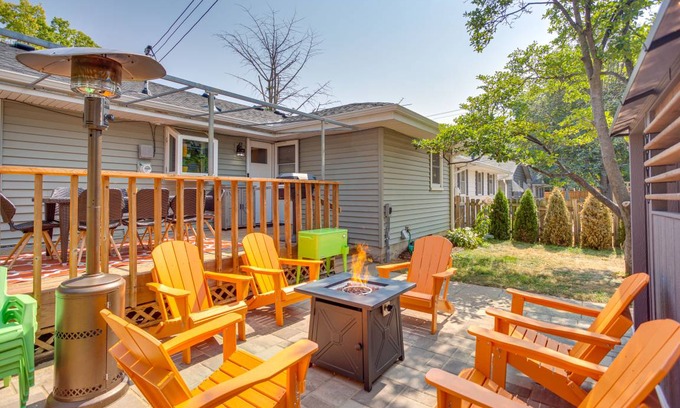 Southwest Minneapolis House | 204 m² House ∙ 4 bedrooms ∙ 10 guests
