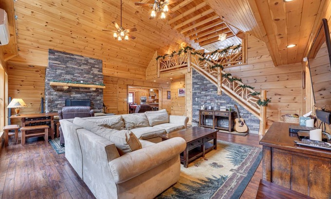 Old Forge House | 213 m² House ∙ 3 bedrooms ∙ 8 guests