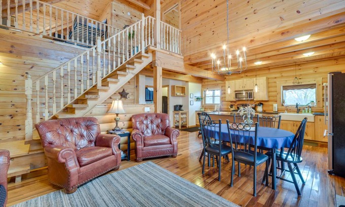 Pine City House | 221 m² House ∙ 4 bedrooms ∙ 12 guests