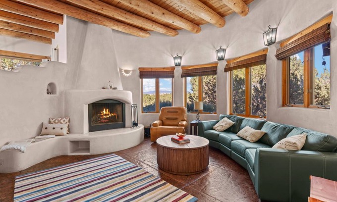 Santa Fe House | 223 m² House ∙ 3 bedrooms ∙ 8 guests