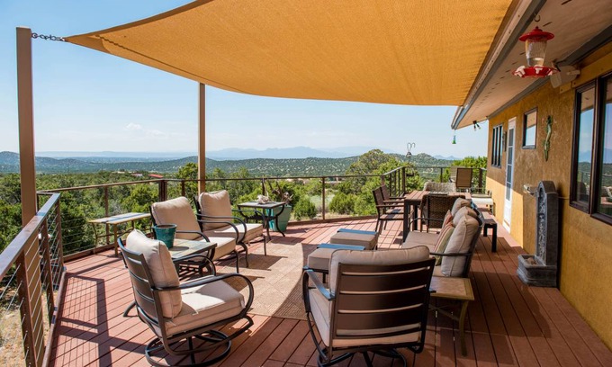 Canoncito House | 265 m² House ∙ 4 bedrooms ∙ 10 guests