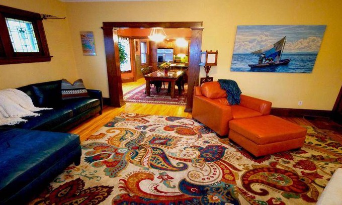 Kingfield House | 279 m² House ∙ 4 bedrooms ∙ 10 guests