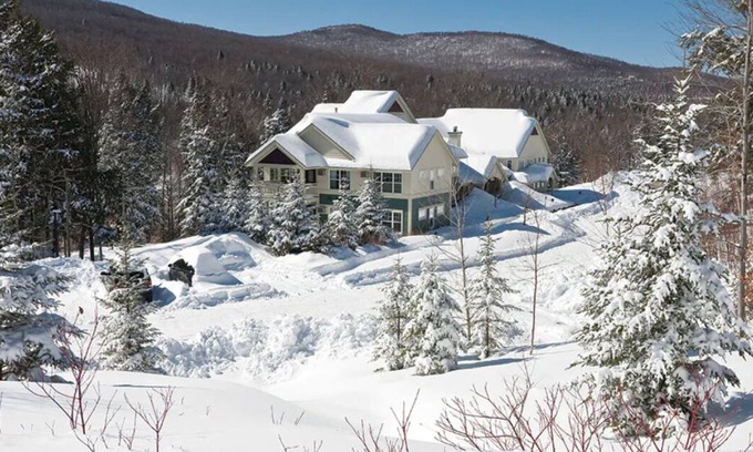 Jeffersonville Resort | 3 Bedroom Condo, Full Kitchen, Sleeps 10, Skiing, Smugglers Notch Vermont Resort