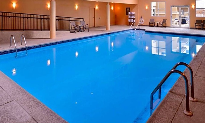Martinsburg Hotel | 3-Star Hotel ∙ Holiday Inn Martinsburg, an IHG Hotel