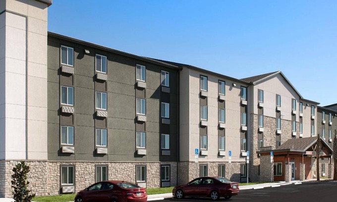 Woodbury Hotel | 300 m² Hotel ∙ 4 guests