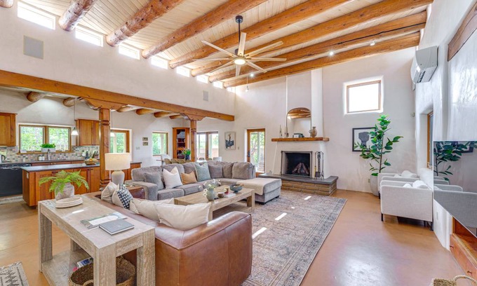 Taos House | 314 m² House ∙ 4 bedrooms ∙ 11 guests