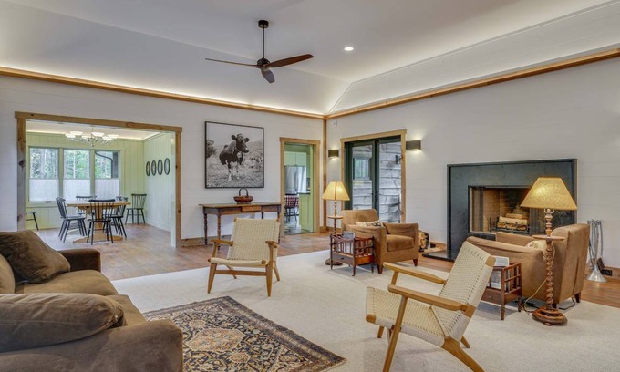 Keene House | 371 m² House ∙ 4 bedrooms ∙ 10 guests