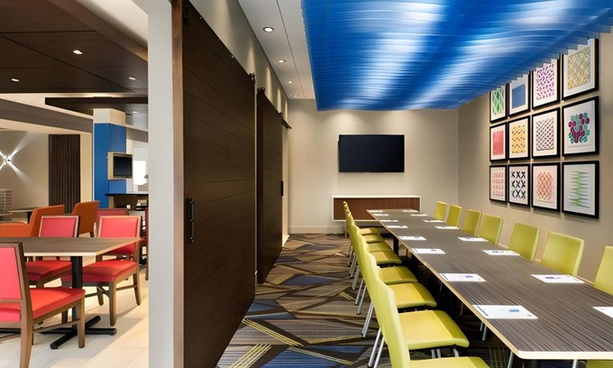 Red Wing Hotel | 41 m² Hotel ∙ 127 guests