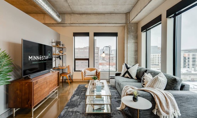Warehouse District House | 57 m² Loft ∙ 1 bedroom ∙ 4 guests