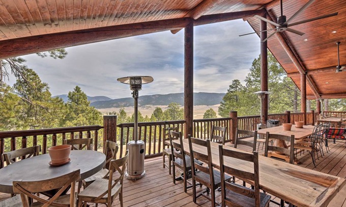 Eagle Nest House | 650 m² House ∙ 5 bedrooms ∙ 44 guests