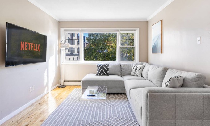 Uptown Apartment | 70 m² Apartment ∙ 2 bedrooms ∙ 4 guests