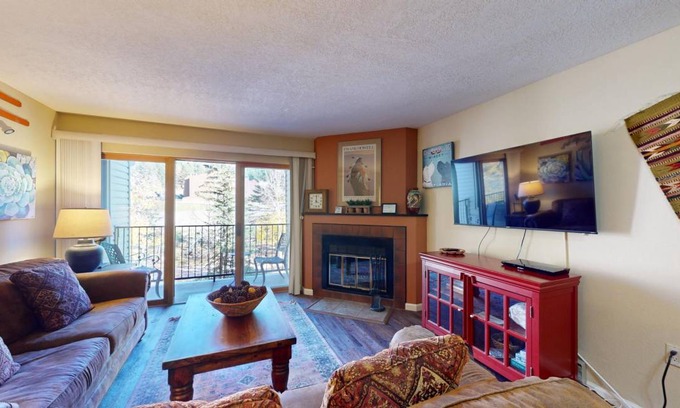 Angel Fire Condo | 72 m² Condo ∙ 1 bedroom ∙ 4 guests