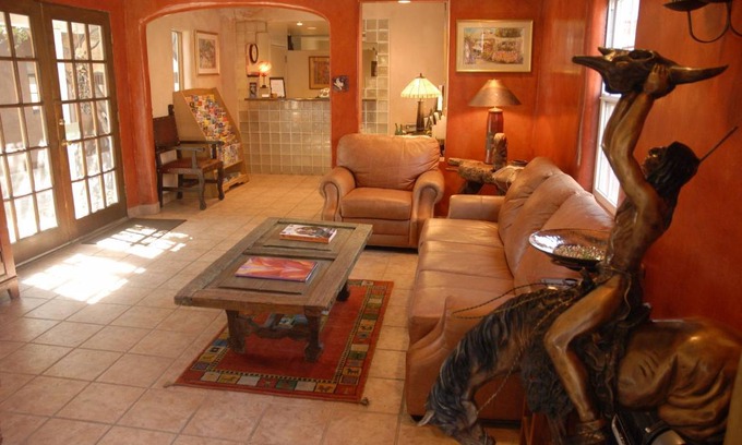 West Park Bed & Breakfast | 74 m² Bed and breakfast ∙ 2 bedrooms ∙ 11 guests