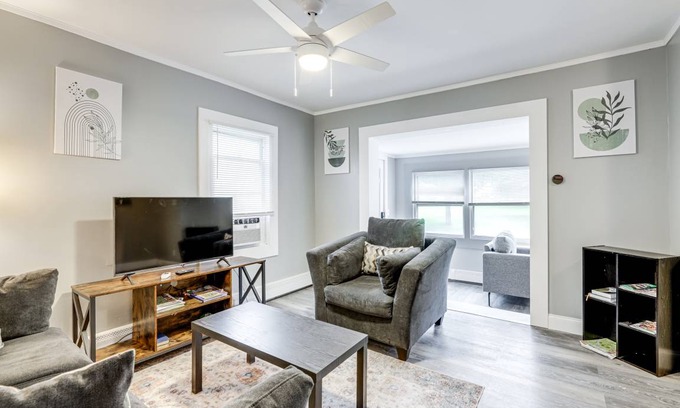 Easthampton Apartment | 83 m² Apartment ∙ 2 bedrooms ∙ 6 guests