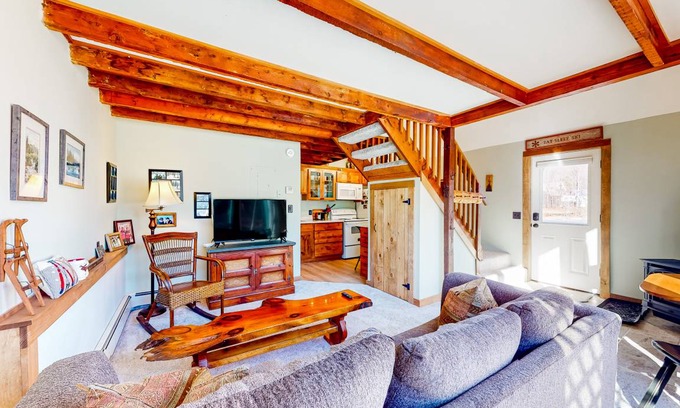 Proctorsville Condo | 84 m² Condo ∙ 2 bedrooms ∙ 5 guests