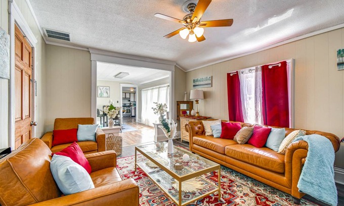 Oswego Apartment | 92 m² Apartment ∙ 2 bedrooms ∙ 4 guests