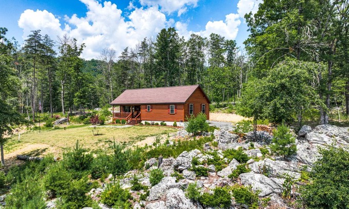 Wardensville House | 94 m² House ∙ 2 bedrooms ∙ 6 guests