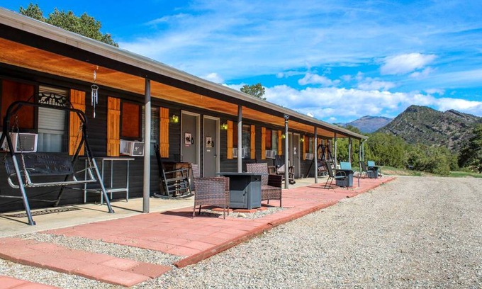 Howard Other | Accommodation ∙ 1 bedroom ∙ 2 guests