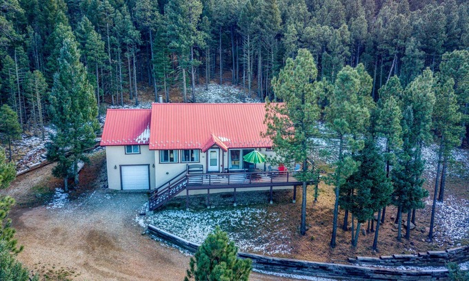 Angel Fire House | Angel Fire Mountain & Ski House - Casa Blue Sky – Beautiful 3 Bedroom Home!