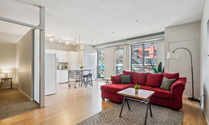 Mill District Apartment | Apartment ∙ 1 bedroom ∙ 2 guests
