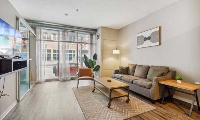 Mill District Apartment | Apartment ∙ 1 bedroom ∙ 2 guests