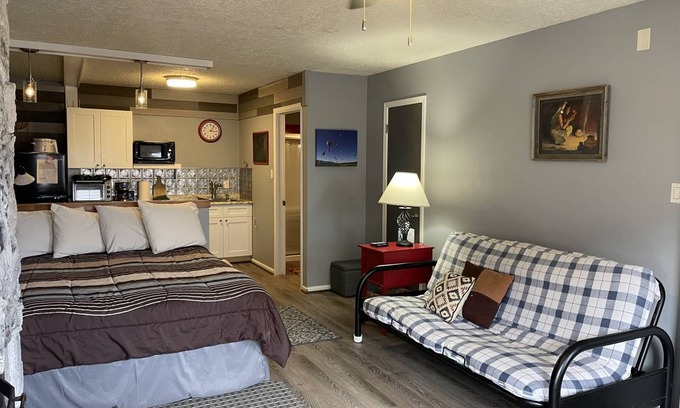 Red River Apartment | Apartment ∙ 1 bedroom ∙ 4 guests