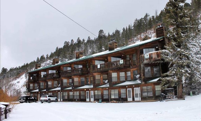 Red River Apartment | Apartment ∙ 1 bedroom ∙ 3 guests