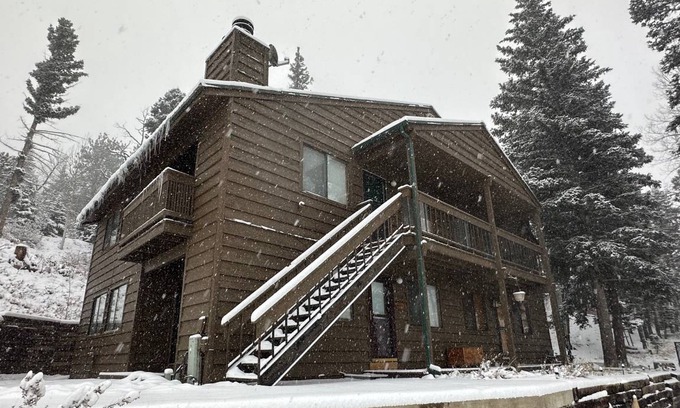 Red River Apartment | Apartment ∙ 2 bedrooms ∙ 4 guests