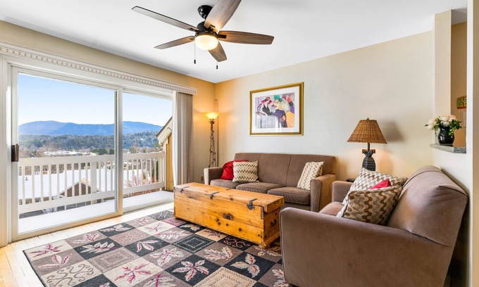 Stowe Area Condo | Beautiful Stowe getaway w/shared pool/hot tub, balcony & wood-burning fireplace