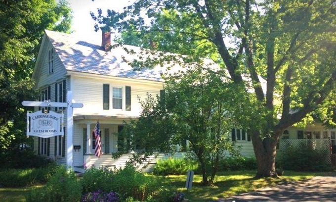 Historic Main Street Bed & Breakfast | Bed and breakfast ∙ 2 guests