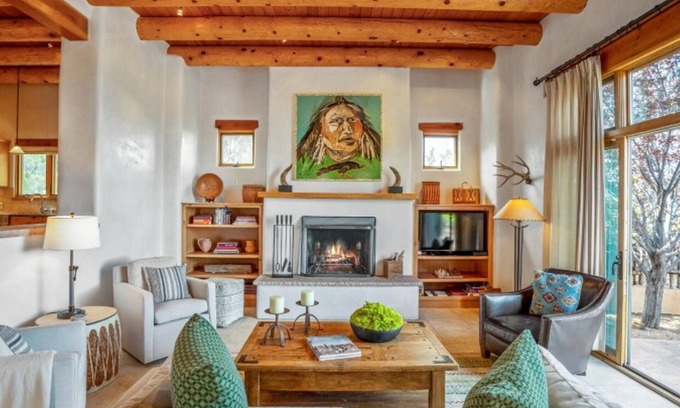 Tesuque House | Bishop’s Lodge Villa 38M | Artistic Luxury