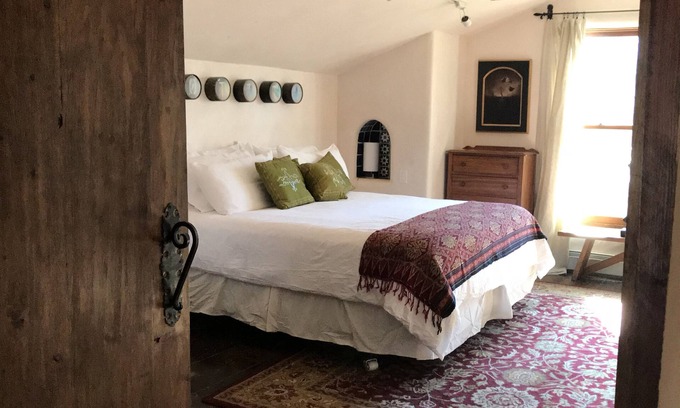 Historic Eastside Condo | Canyon Road Historic Location for Art & Dining, Walk to Everything!