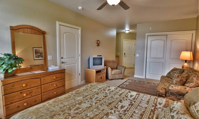 Birchwood Condo | Condo ∙ 1 bedroom ∙ 2 guests