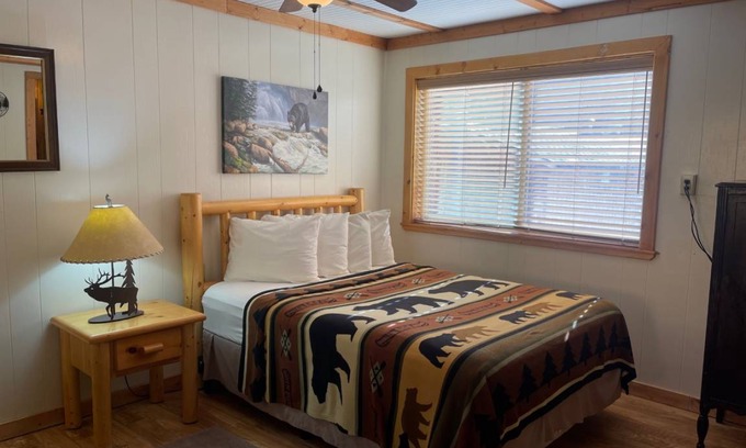 Red River Condo | Condo ∙ 1 bedroom ∙ 4 guests