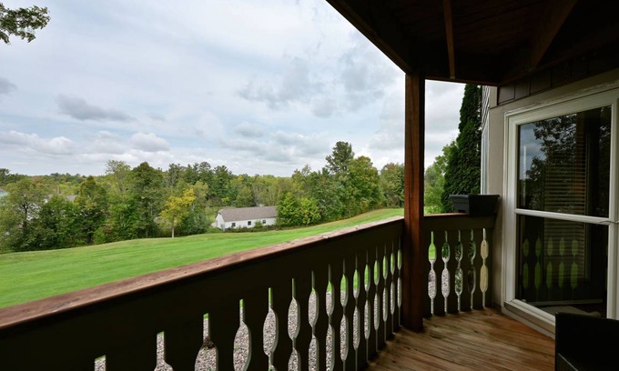 Birchwood Condo | Condo ∙ 2 bedrooms ∙ 6 guests