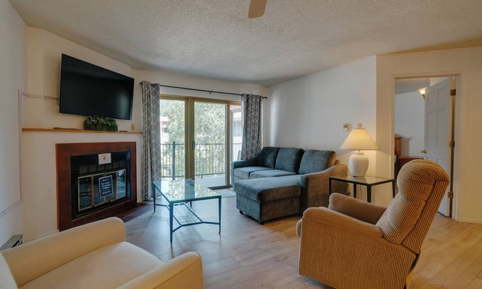 Angel Fire Condo | Condo just Two Blocks from the Slopes!