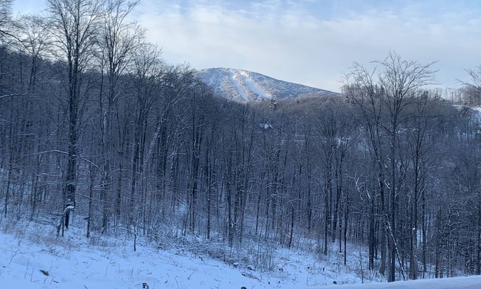 Stratton Mountain House | Cozy ski home with amazing views of Stratton & Bromley Mountains.
