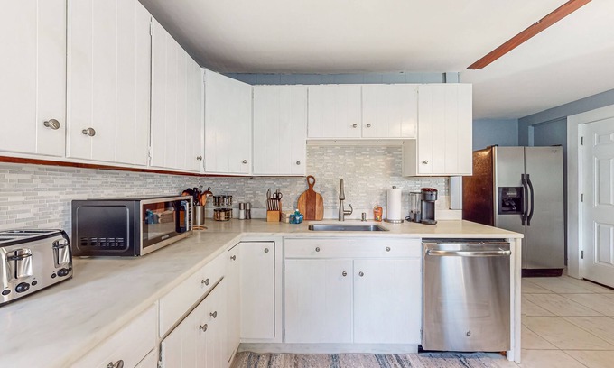 East Haven Rutland County House | Dog-friendly duplex near Pico & Killington with firepit, back porch, streaming