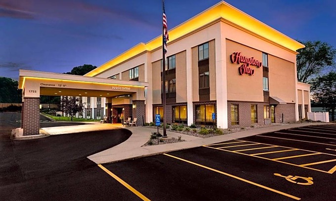 Rochester Hotel | Hampton Inn Rochester