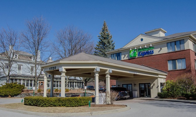 South Burlington Hotel | Holiday Inn Express South Burlington, an Ihg Hotel