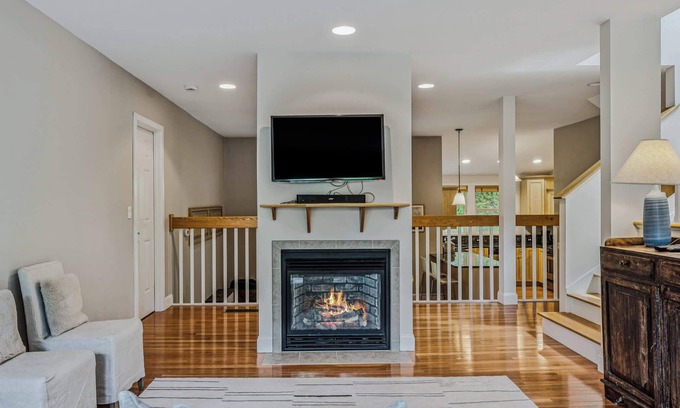 West Hartford House | Hot Tub, Fireplace, Club Access - Vale Village 11A