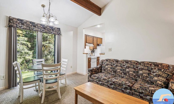 West Bridgewater Hotel | Hotel ∙ 1 bedroom ∙ 8 guests