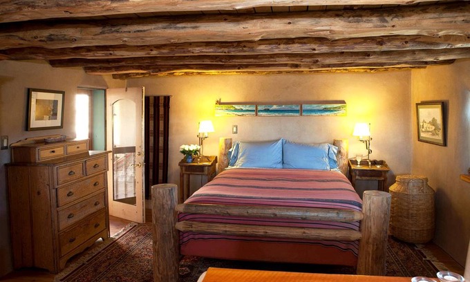 Taos House | House ∙ 1 bedroom ∙ 6 guests