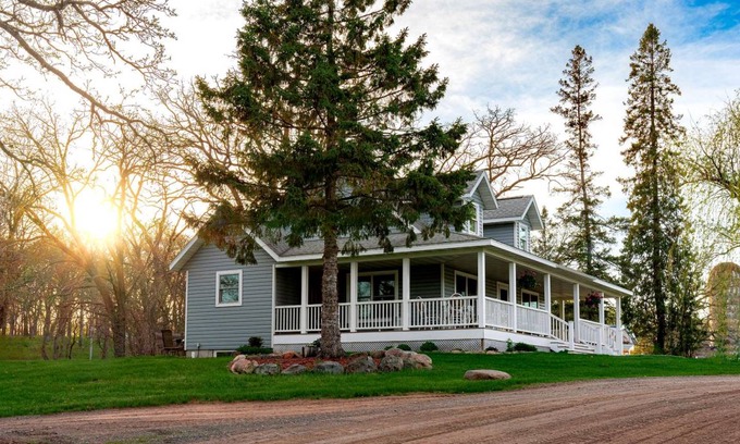 St Croix Falls House | House ∙ 2 bedrooms ∙ 9 guests