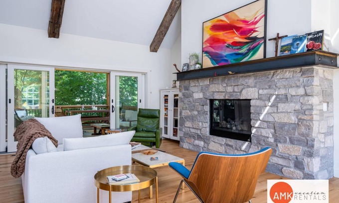 Macatawa House | House ∙ 2 bedrooms ∙ 9 guests