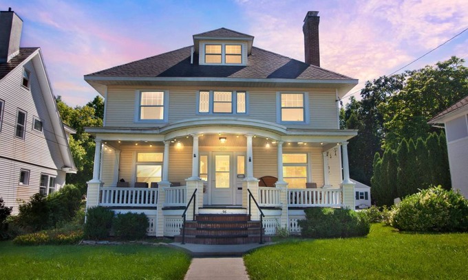 North Lake George House | House ∙ 4 bedrooms ∙ 12 guests