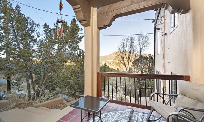 Canoncito House | House ∙ 4 bedrooms ∙ 12 guests