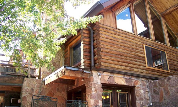 Snowline Cabin | Lodge ∙ 1 bedroom ∙ 2 guests