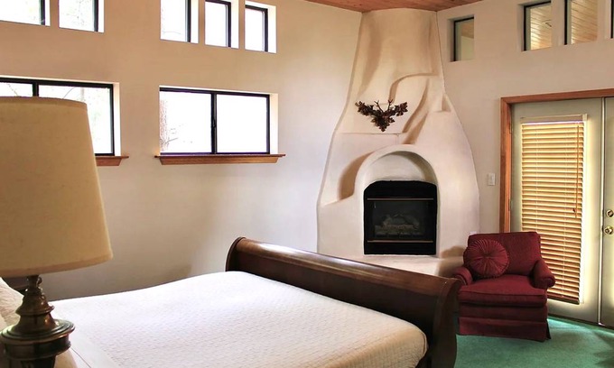 Snowline Cabin | Lodge ∙ 1 bedroom ∙ 3 guests