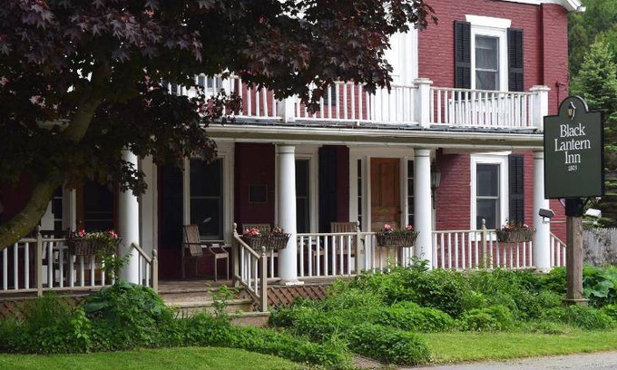 Richford House | Motel ∙ 4 guests